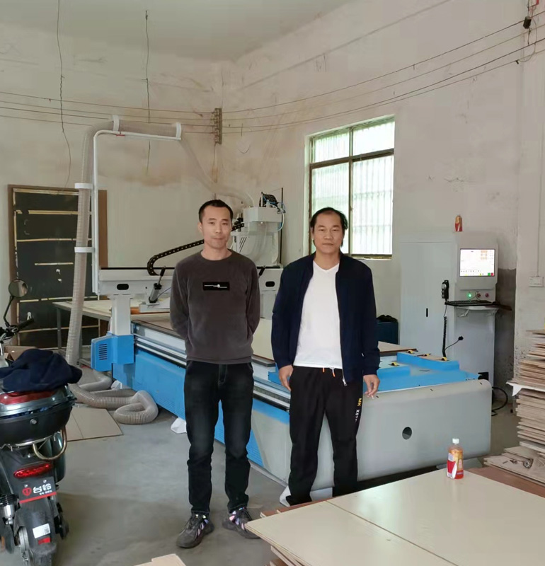 海南1330直排數控加工中心開料機